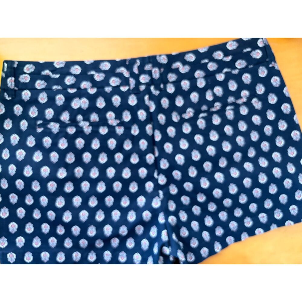 Khakis by Gap City 3" Short Size 8 Floral New Fairy Cottage Summer Ready